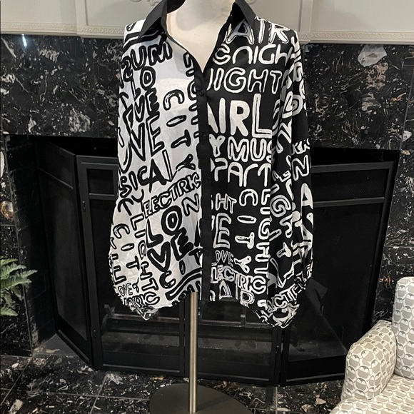 Live 4 Truth Tops - Live 4 Truth Monochrome Graphic Shirt